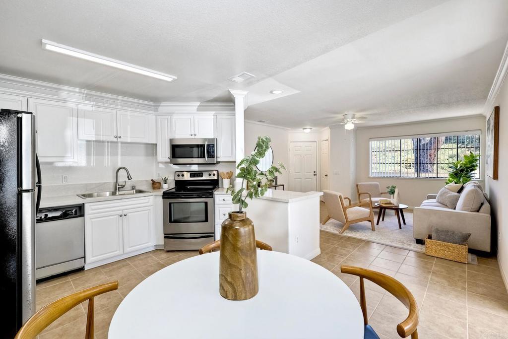 3451 Paseo De Alicia 7