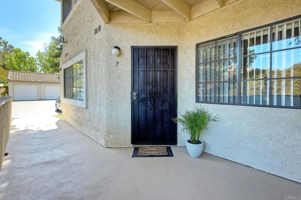3451 Paseo De Alicia Unit 7