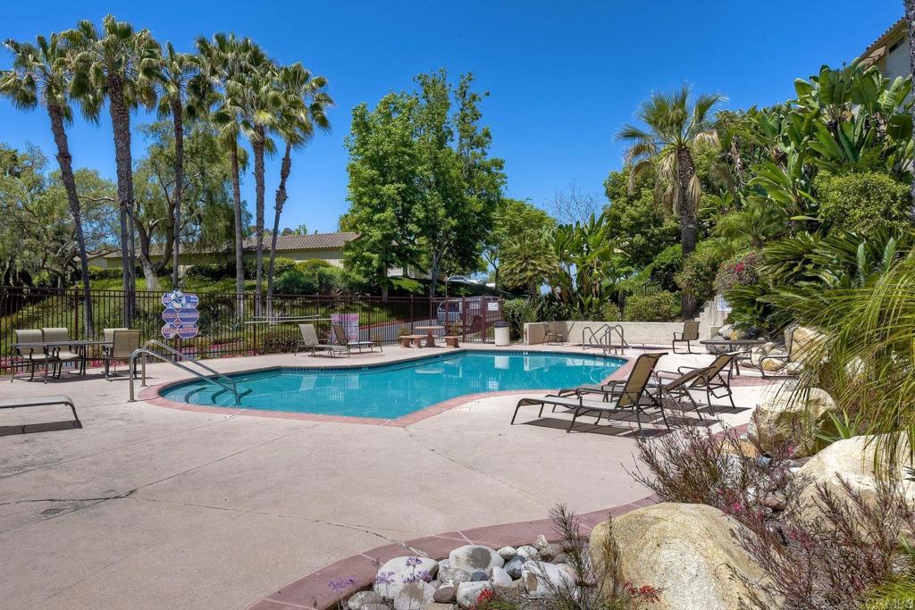 3451 Paseo De Alicia 7