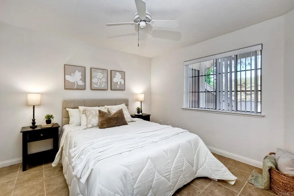 3451 Paseo De Alicia Unit 7