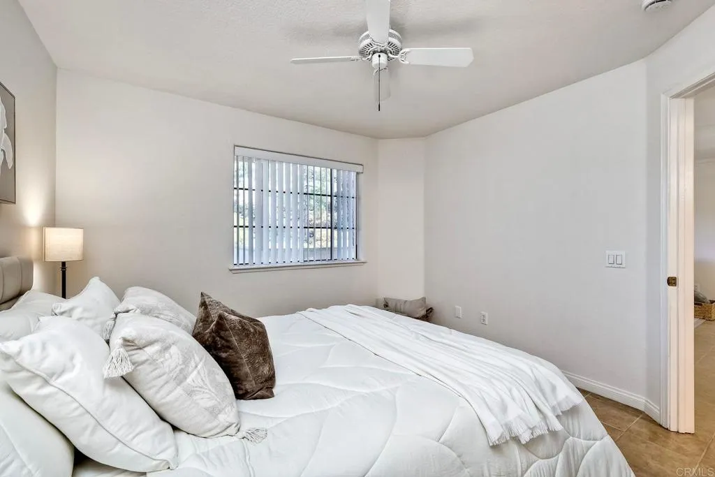 3451 Paseo De Alicia Unit 7