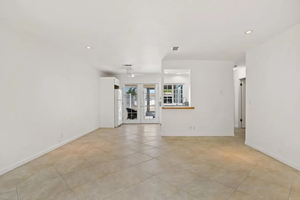 3890 Vista Campana South Unit 93