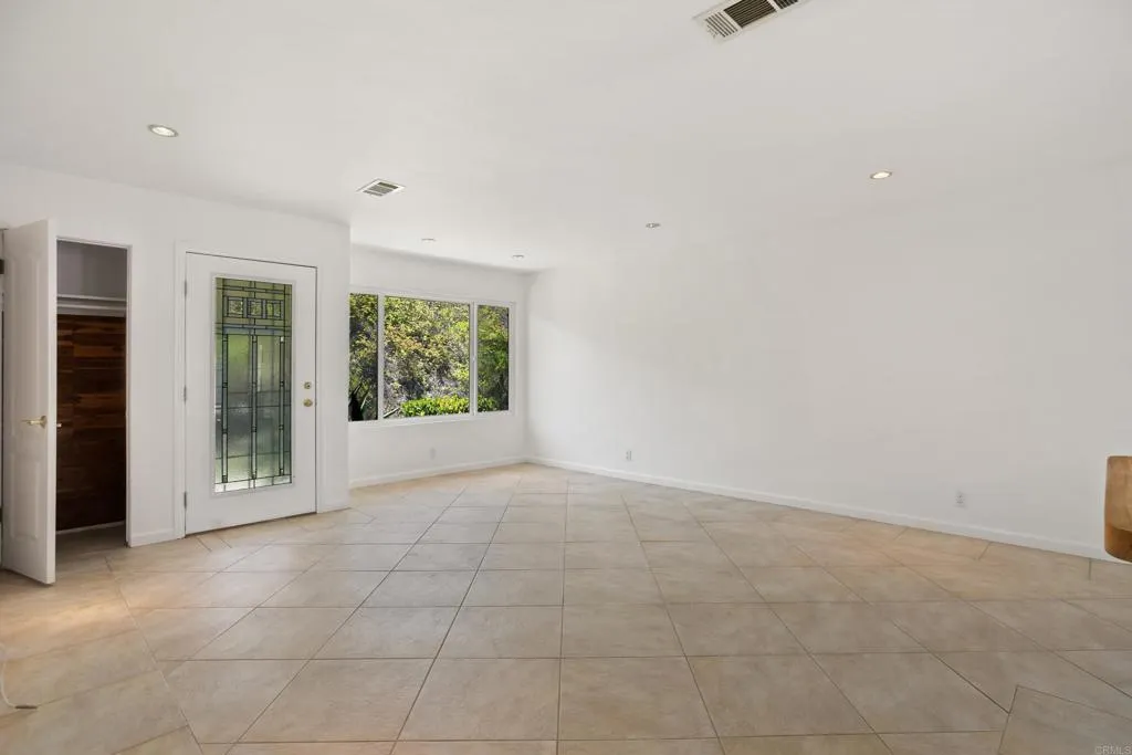 3890 Vista Campana South Unit 93