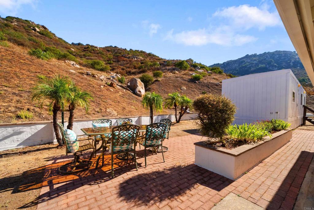 11592 Kaywood