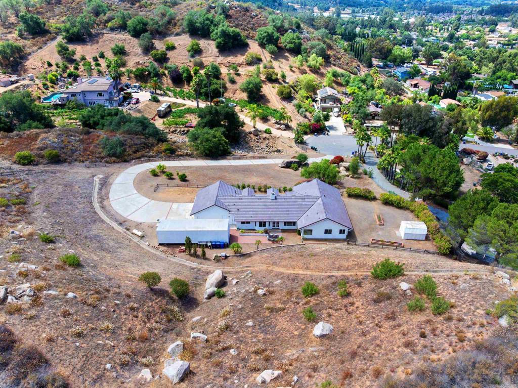 11592 Kaywood