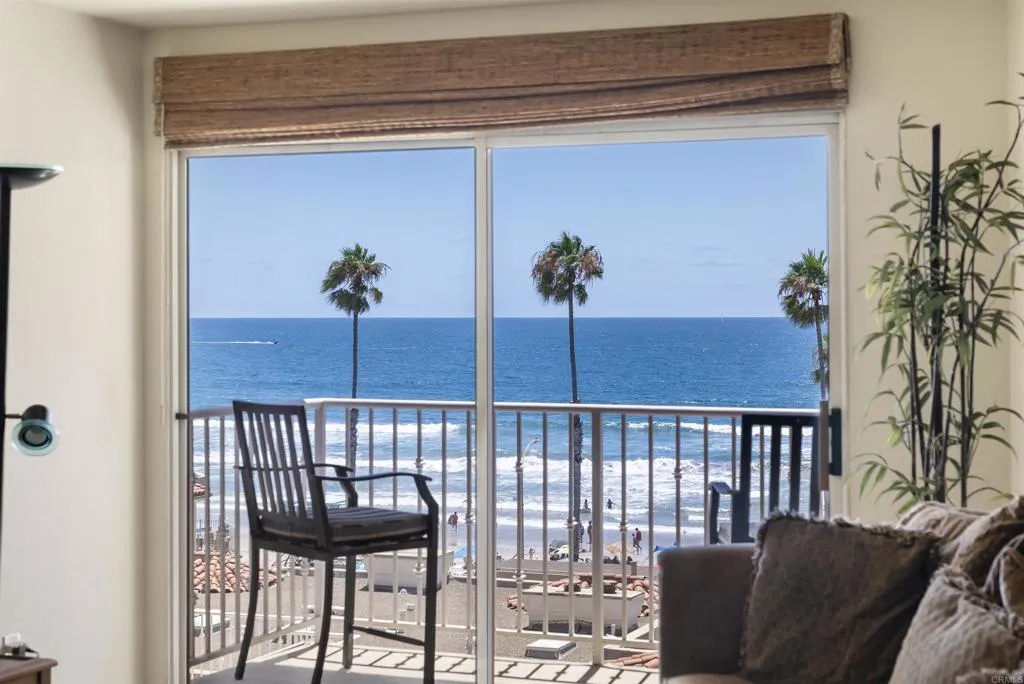 621 N Pacific Street Unit 205