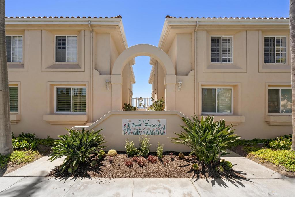 621 N Pacific Street 205