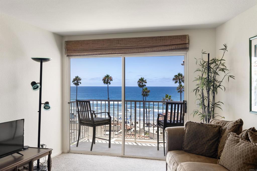 621 N Pacific Street 205