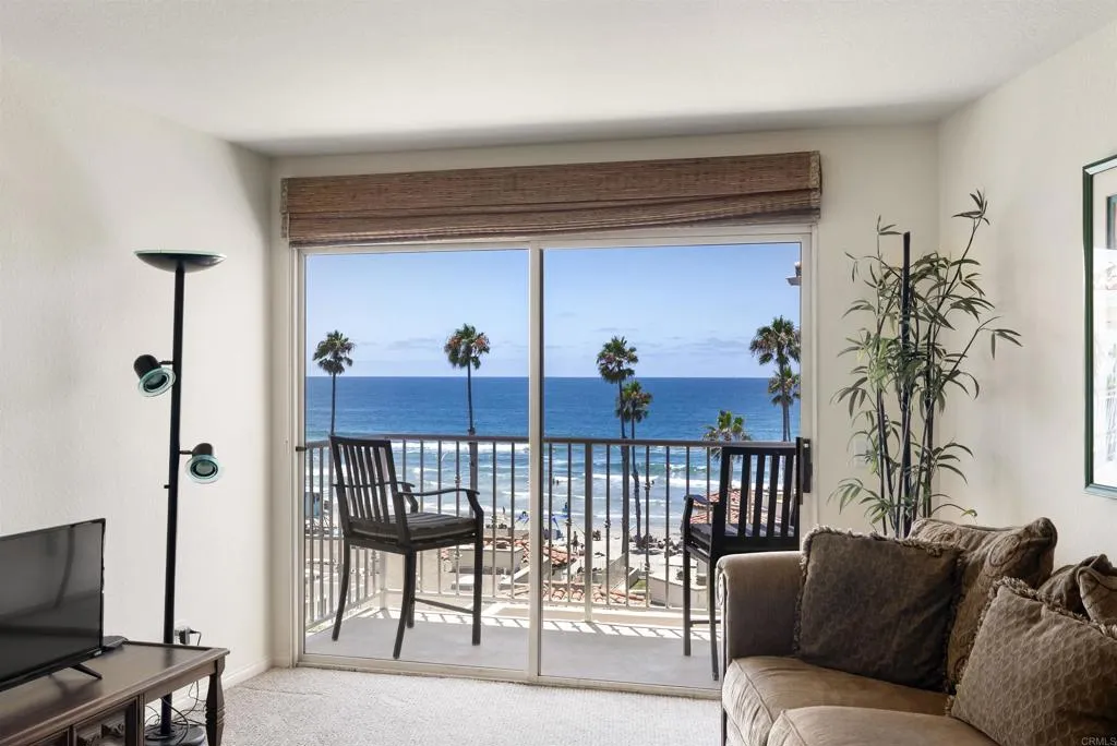 621 N Pacific Street Unit 205