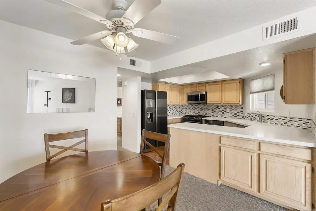 621 N Pacific Street Unit 205