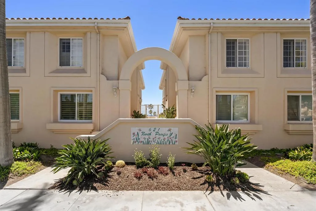 621 N Pacific Street Unit 205