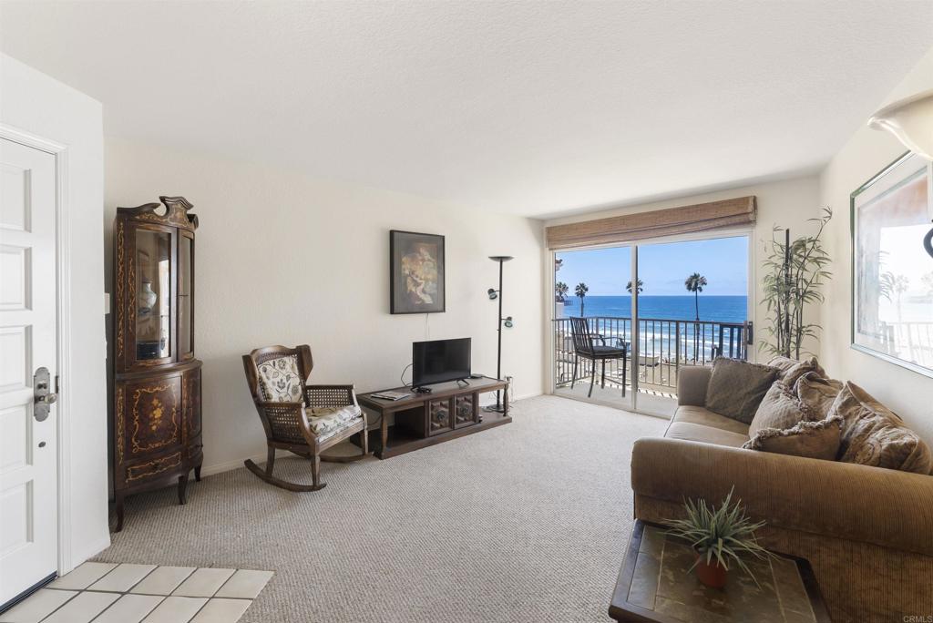 621 N Pacific Street 205