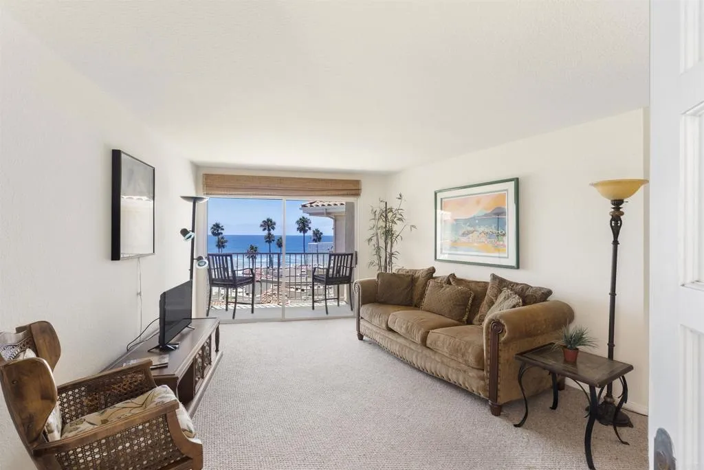 621 N Pacific Street Unit 205