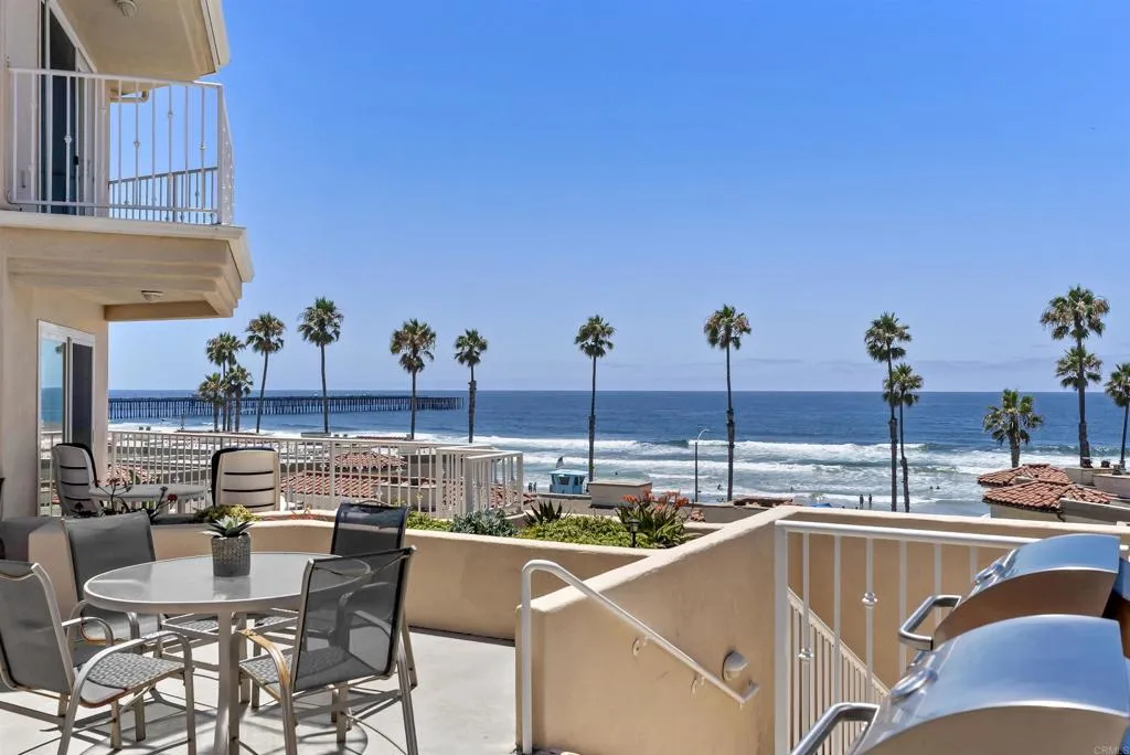 621 N Pacific Street Unit 205