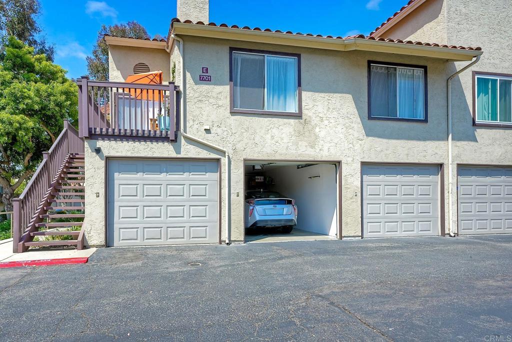 7701 Caminito Leon 201