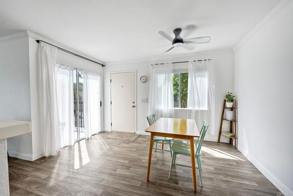 7701 Caminito Leon 201