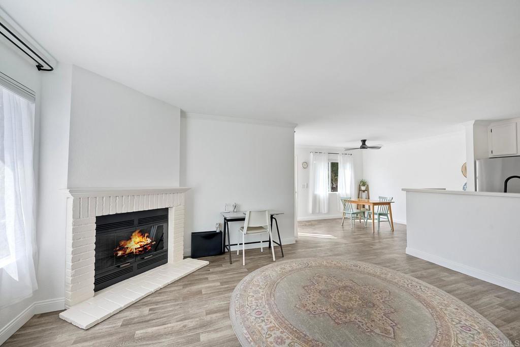 7701 Caminito Leon 201