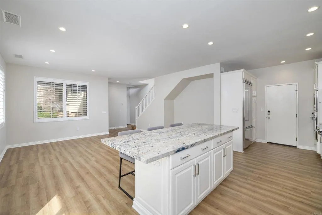 9753 W Canyon Unit 4