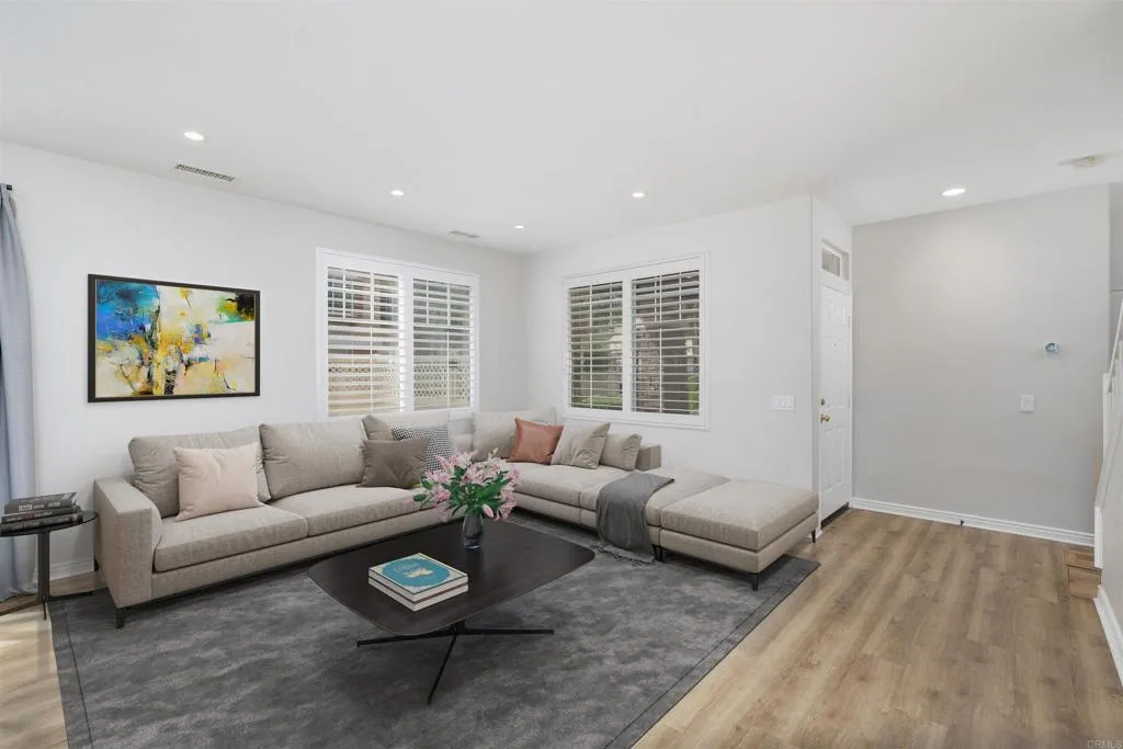 9753 W Canyon Unit 4