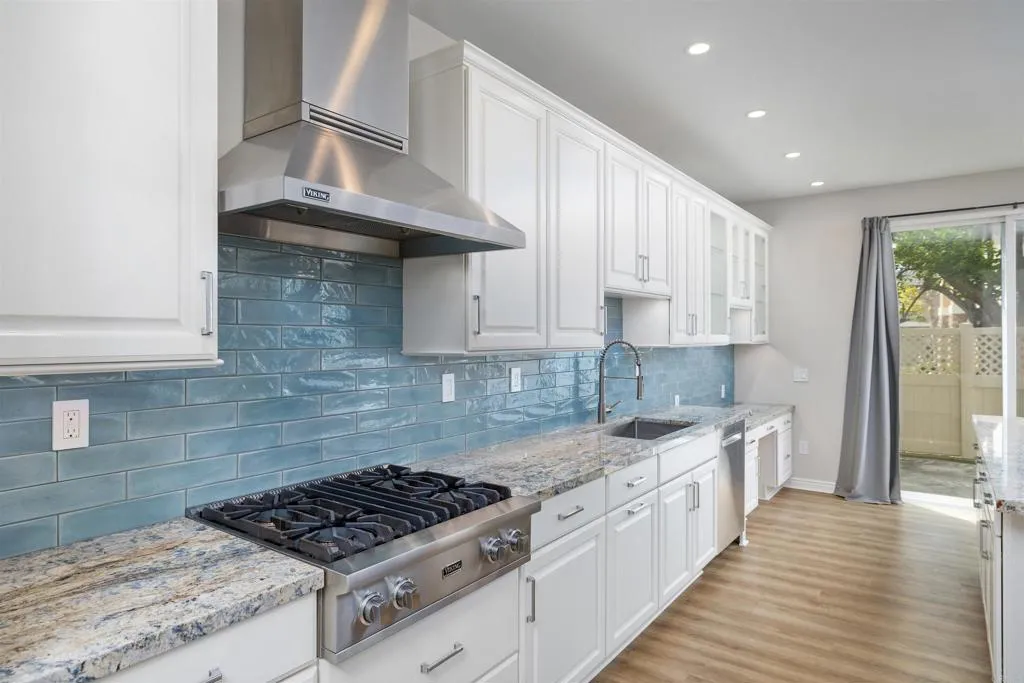 9753 W Canyon Unit 4