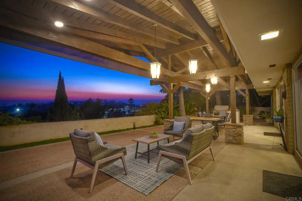 1012 Rosario Lane, Vista