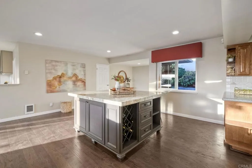 1012 Rosario Lane, Vista