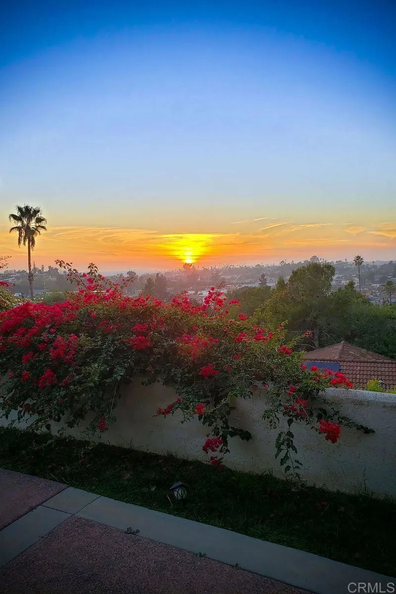 1012 Rosario Lane, Vista