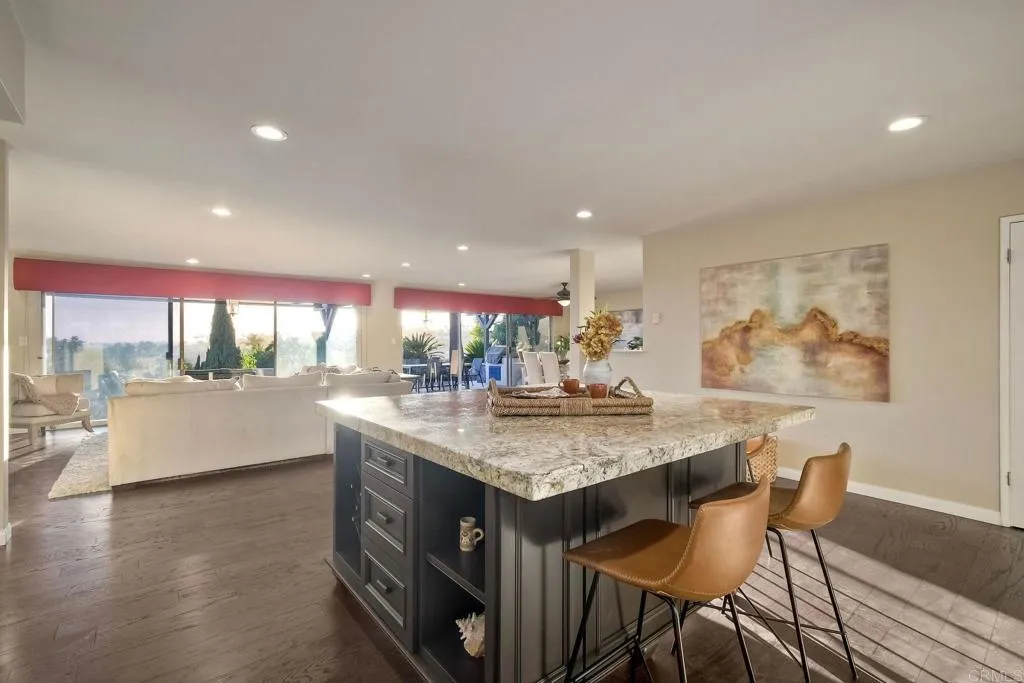 1012 Rosario Lane, Vista