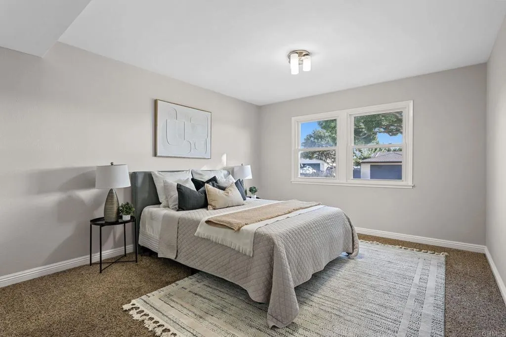 2710 Mesa Drive