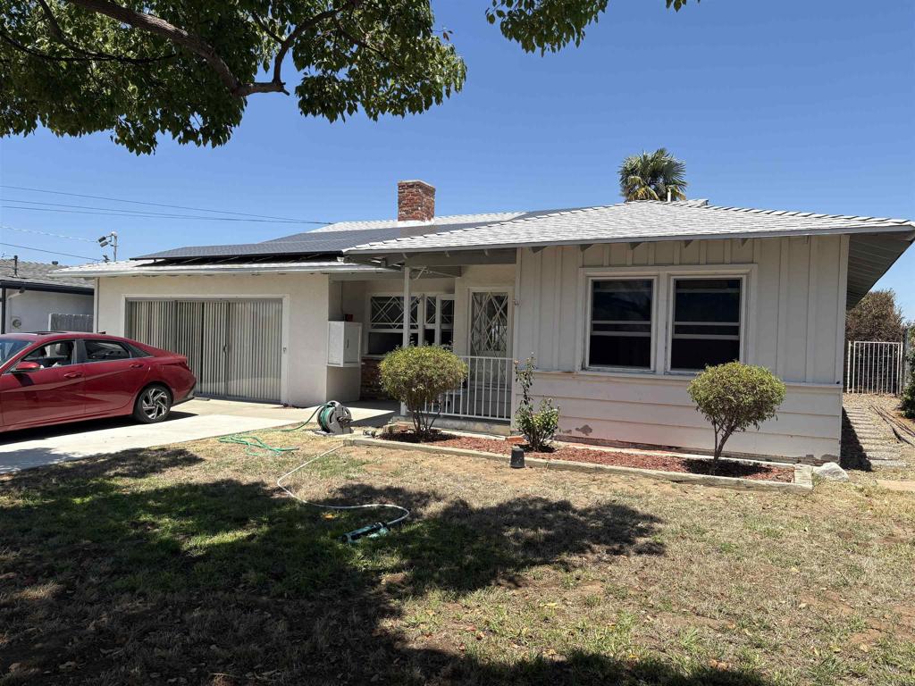 2710 Mesa Drive