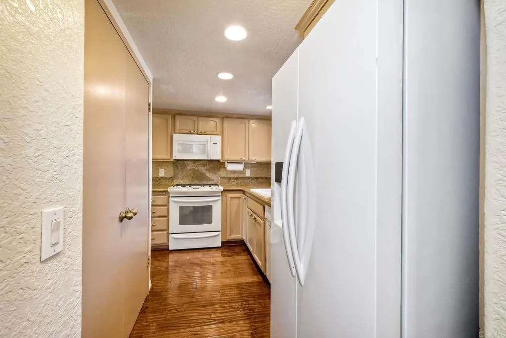 1366 Panorama Ridge Road, Oceanside