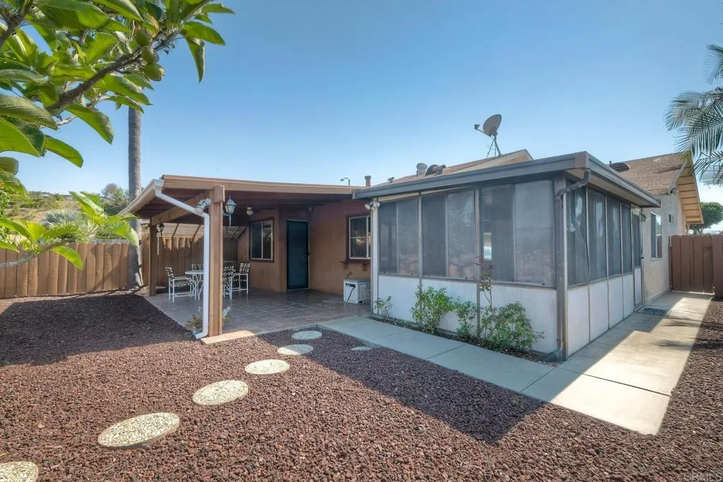 1366 Panorama Ridge Road, Oceanside