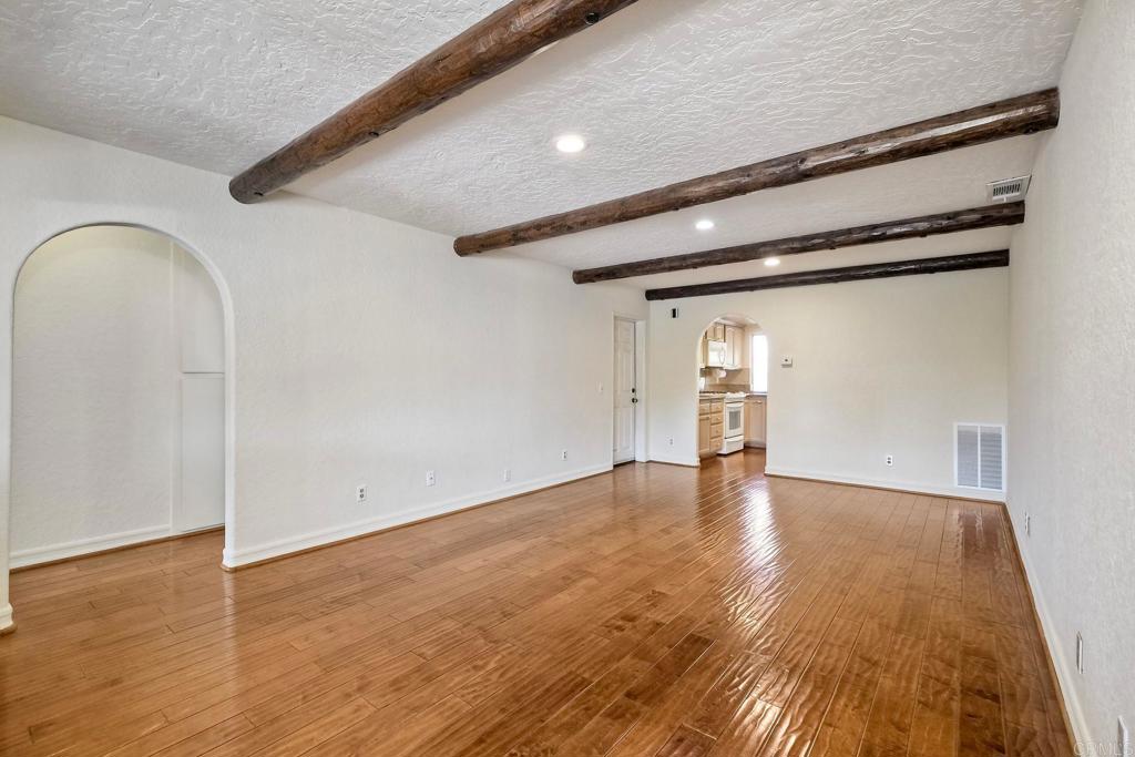 1366 Panorama Ridge Road