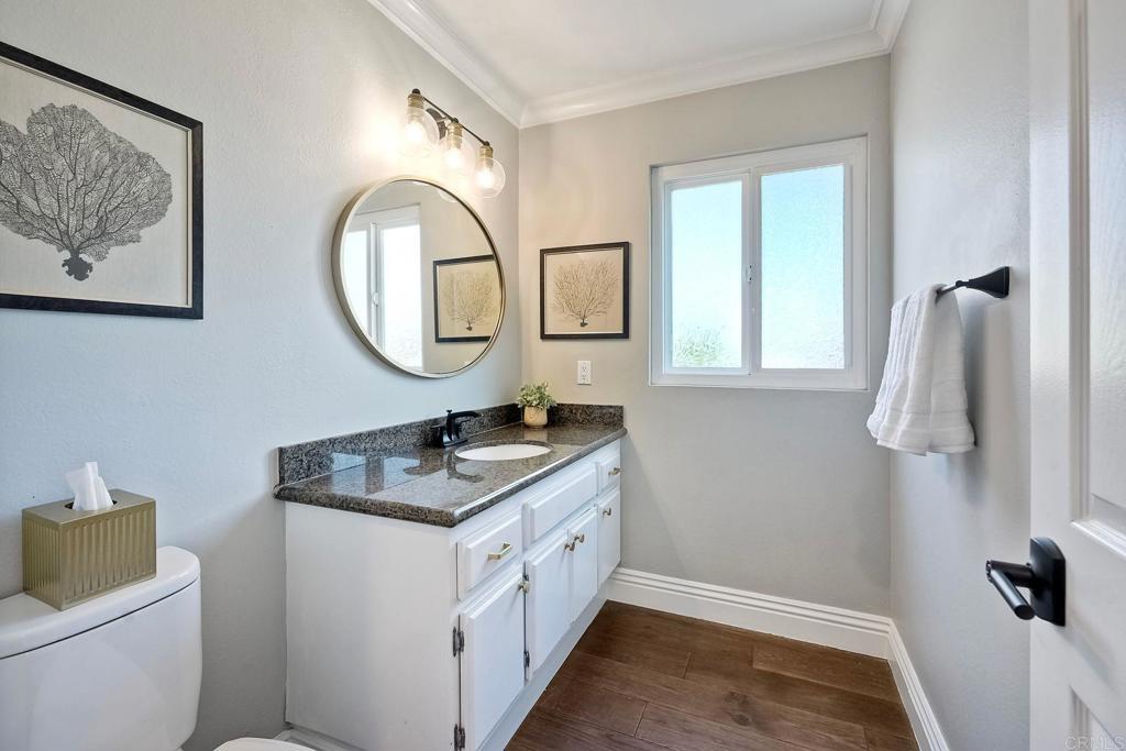 1782 E Pointe Avenue