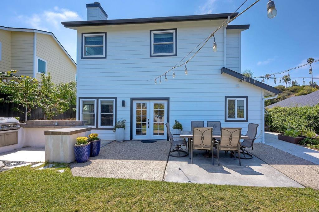 1782 E Pointe Avenue