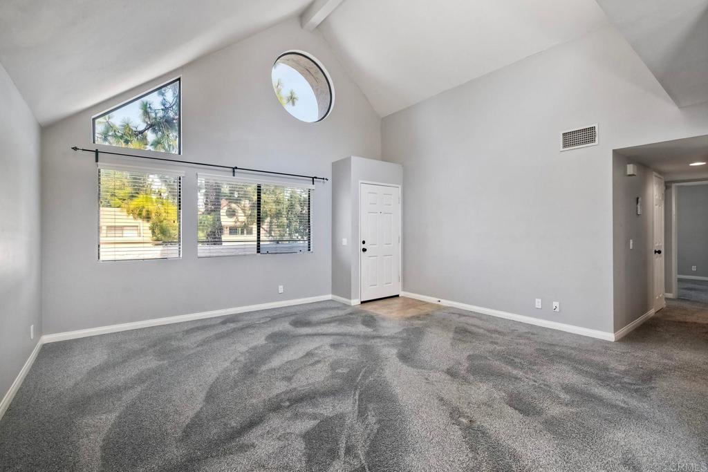 11840 Caminito Ronaldo 228