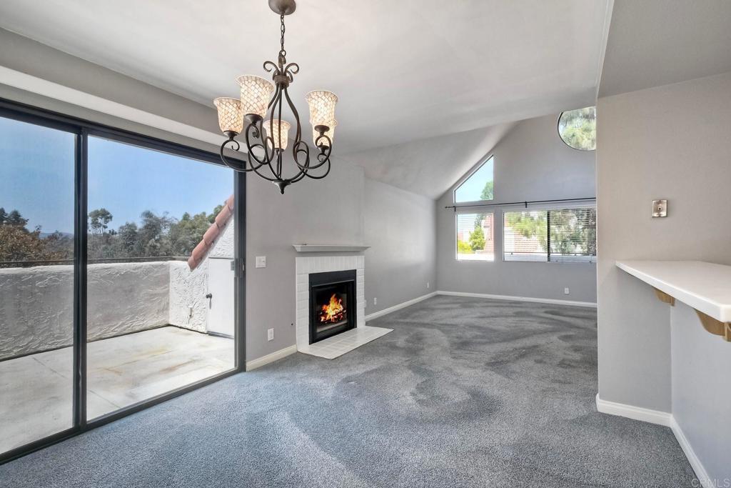 11840 Caminito Ronaldo 228