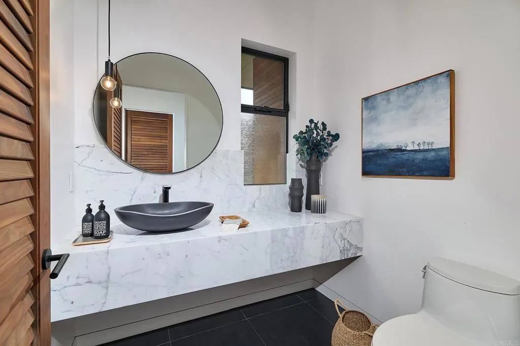 630 Ocean View Avenue, Encinitas