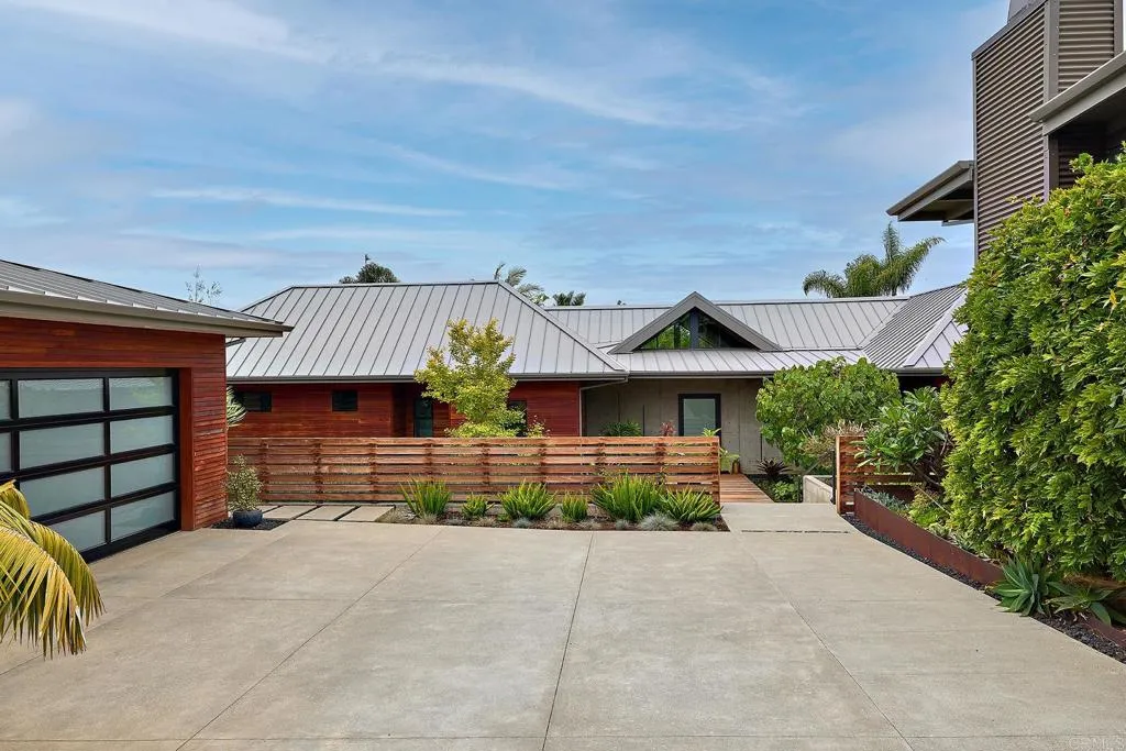 630 Ocean View Avenue, Encinitas