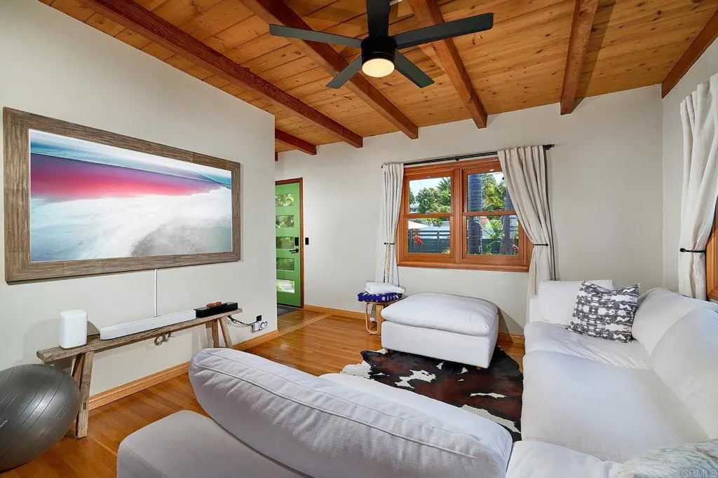 630 Ocean View Avenue, Encinitas