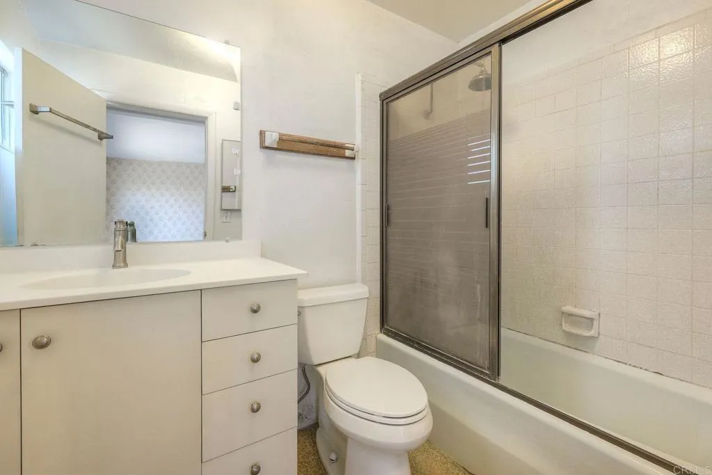 2345 Mira Sol Dr, Vista