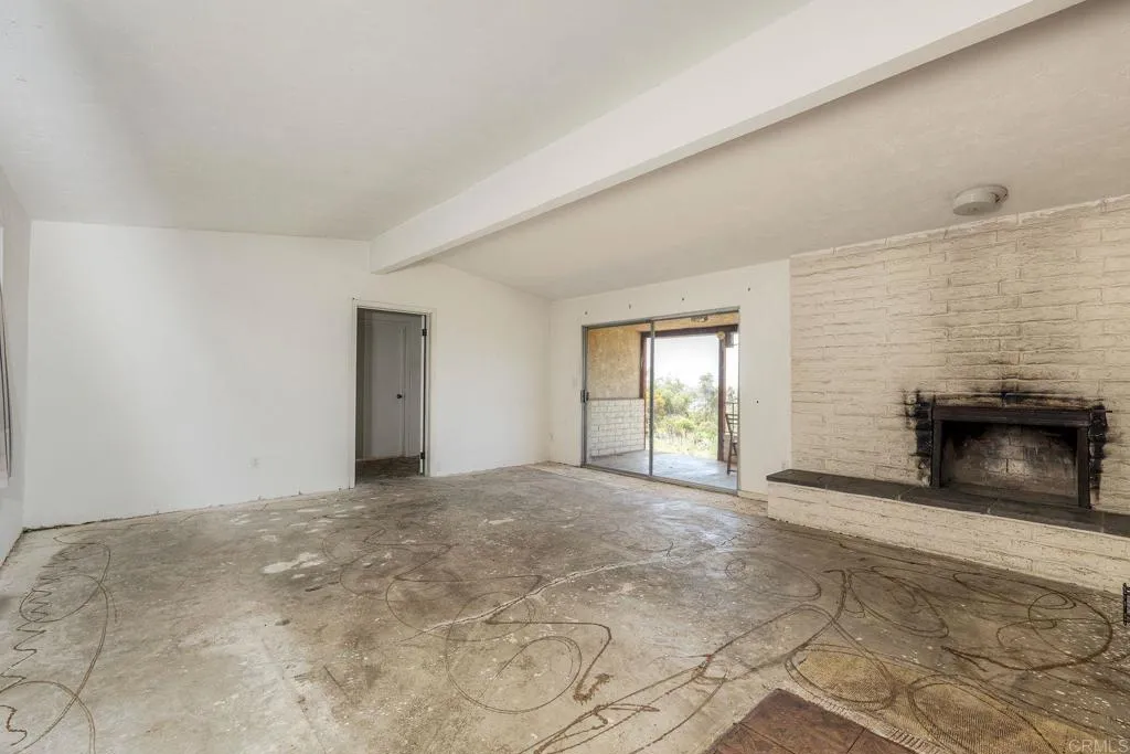 2345 Mira Sol Dr, Vista