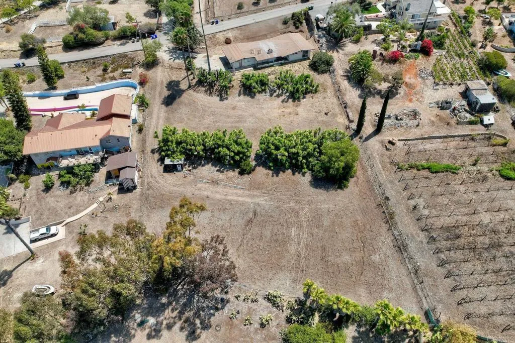 2345 Mira Sol Dr, Vista