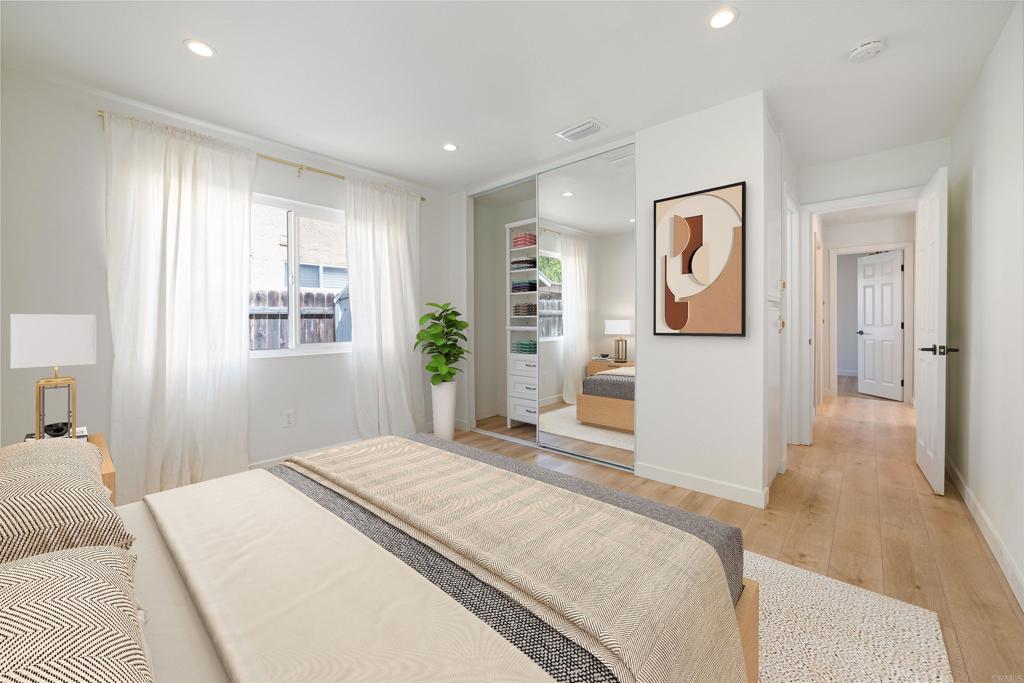 1337 Calle Colnett
