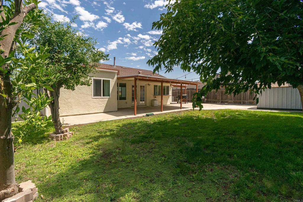 1337 Calle Colnett