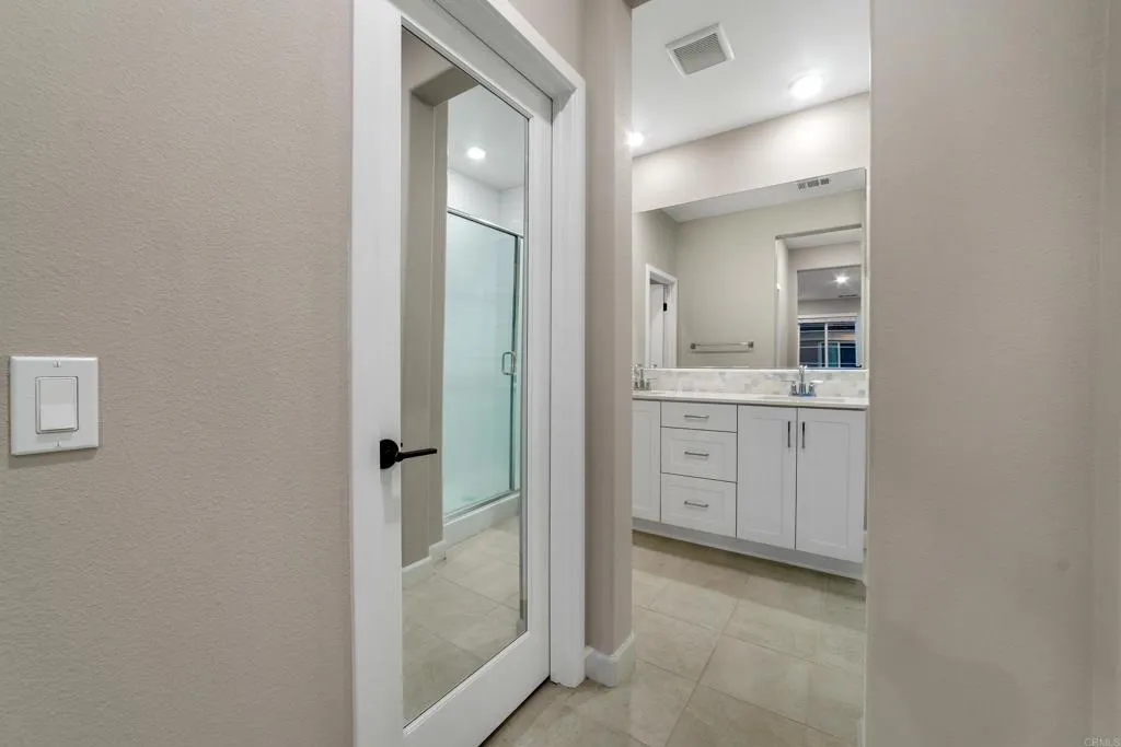 1234 Sunrise Unit 101
