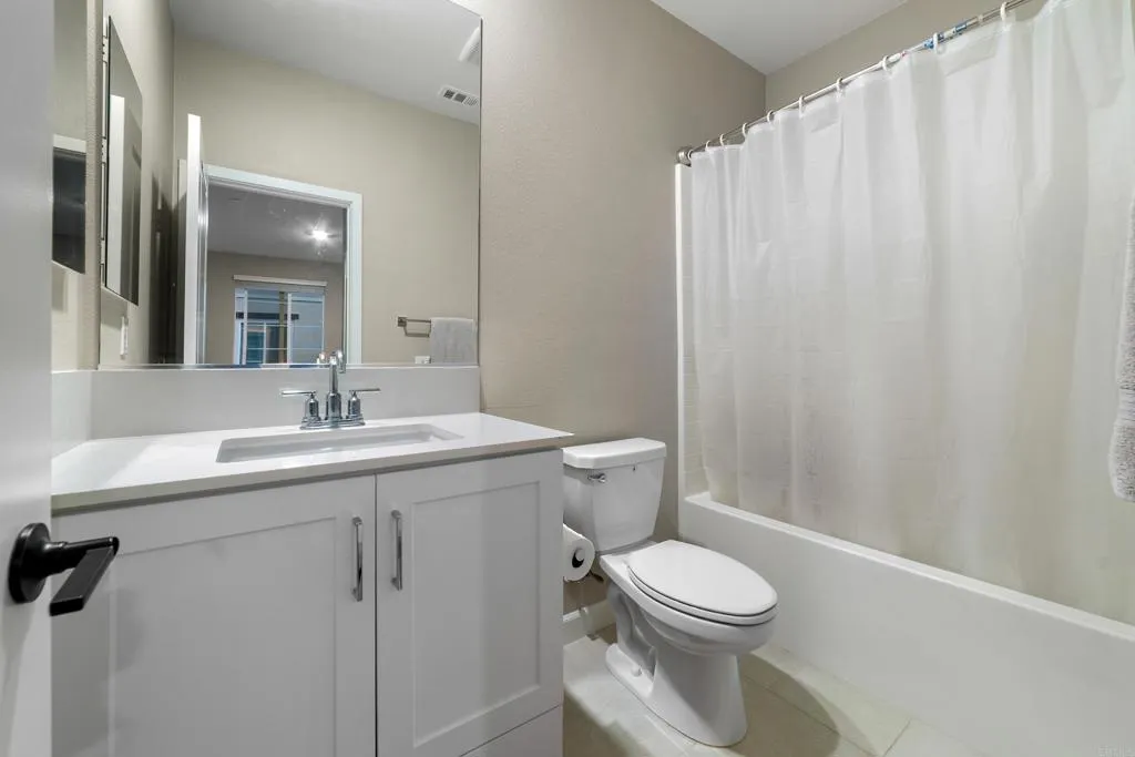 1234 Sunrise Unit 101