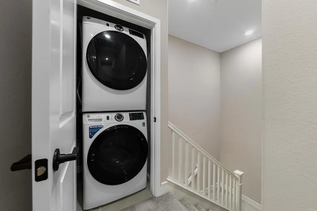 1234 Sunrise Unit 101