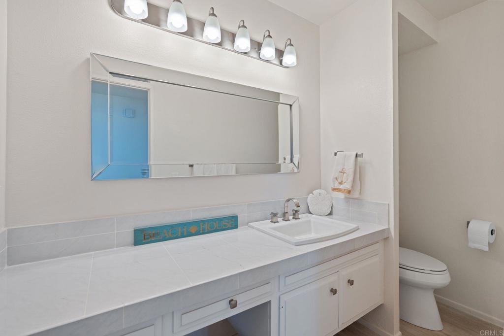 1601 S Pacific Street B1