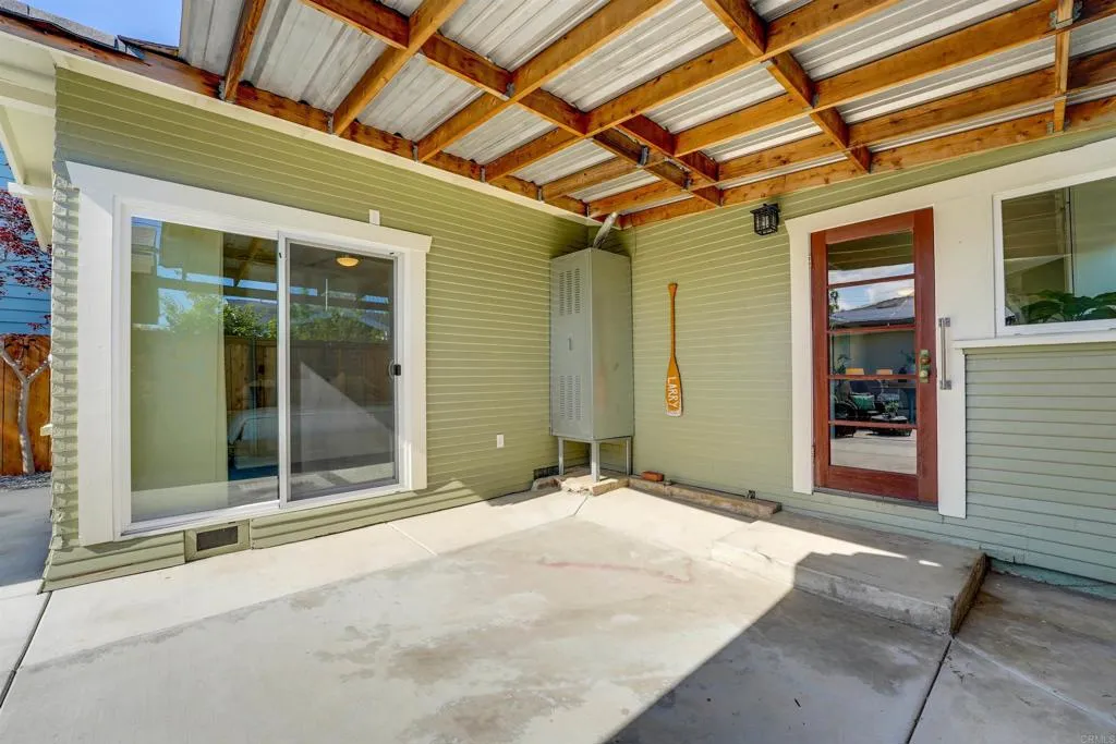 4876 34th Street